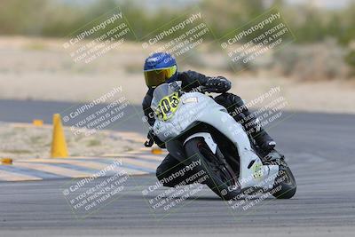 media/Mar-14-2024-Racers Edge (Thu) [[4dba5072a2]]/B Group/Session 3 Turn 4/